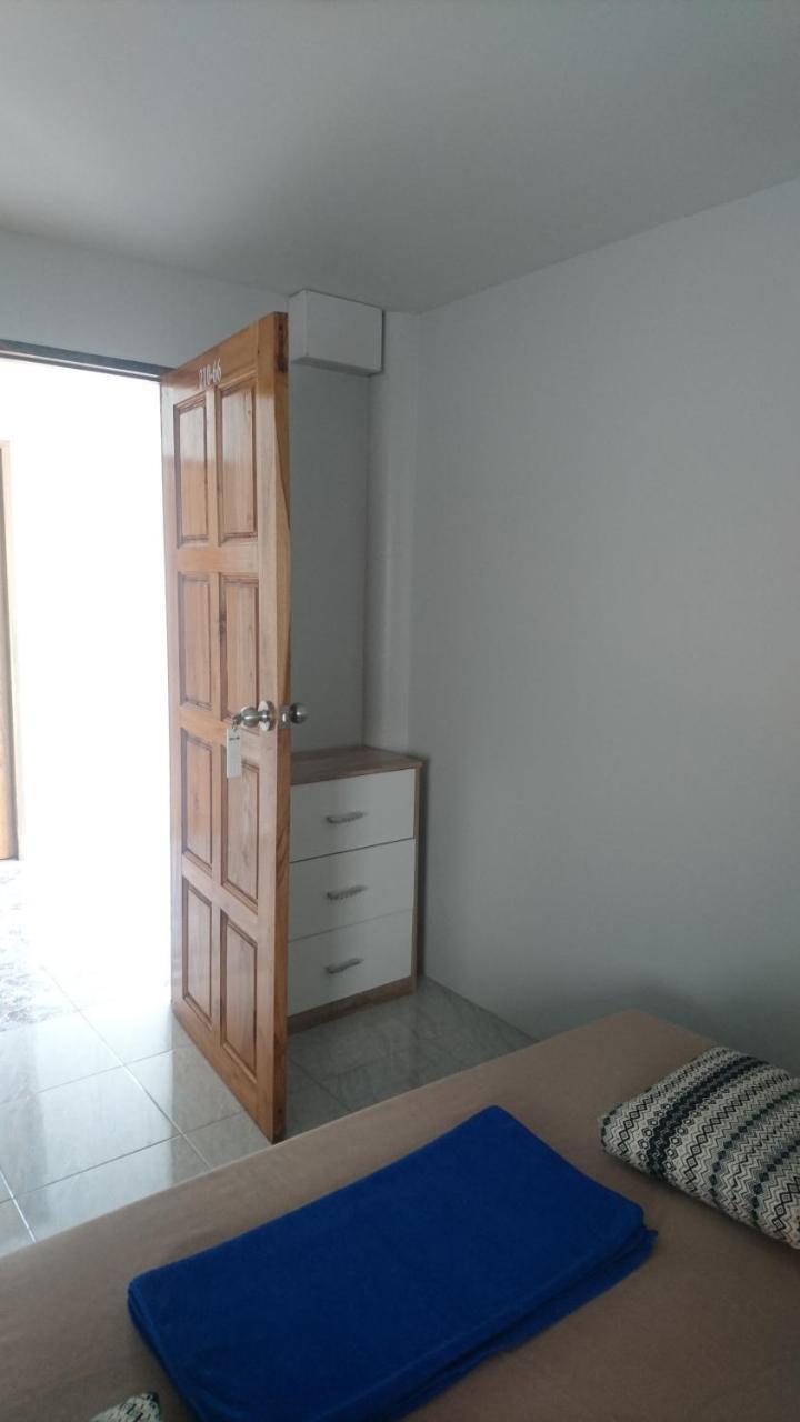 Easy Rooms And Minimart Koh Lanta Ngoại thất bức ảnh
