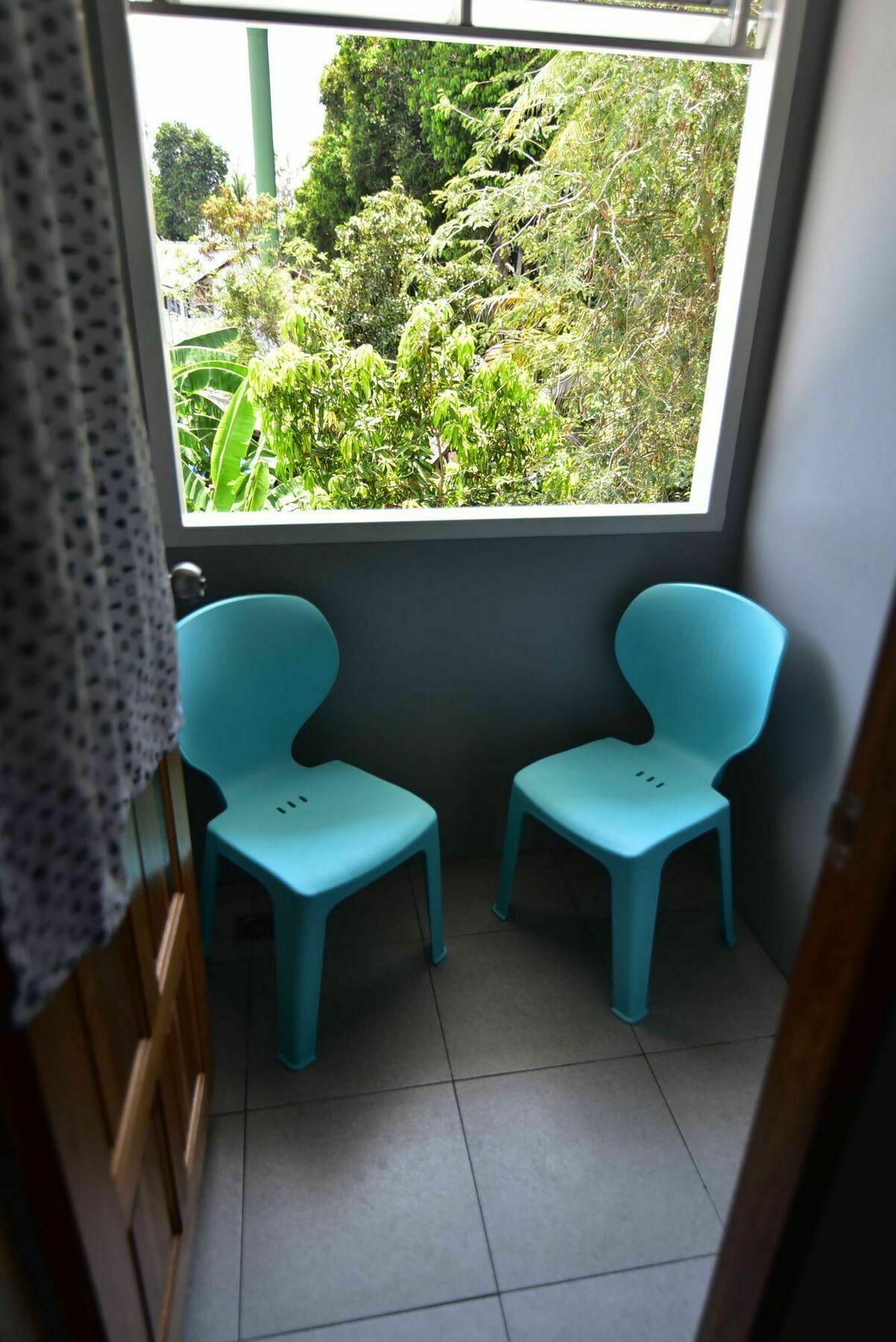 Easy Rooms And Minimart Koh Lanta Ngoại thất bức ảnh